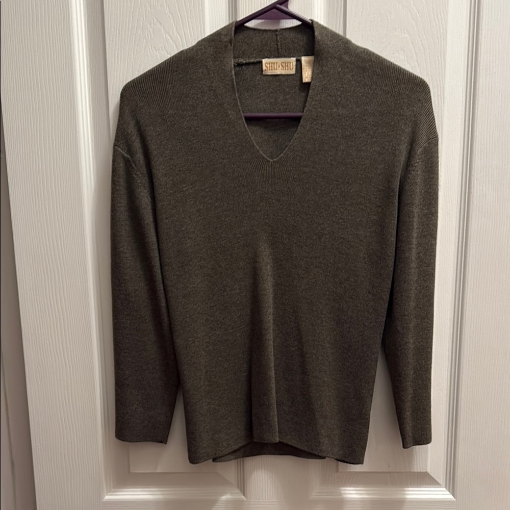 Green V-Neck Sweater with Classic Fit